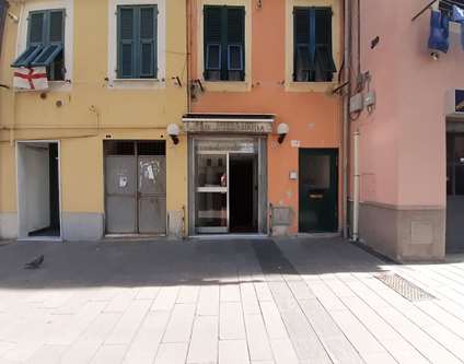 Locale Commerciale Vendita Genova piazza sciesa pra
