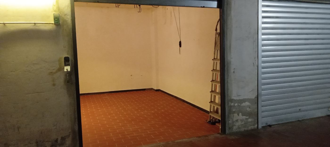 Box / Garage Vendita Genova VIA SALGARI PEGLI DUE