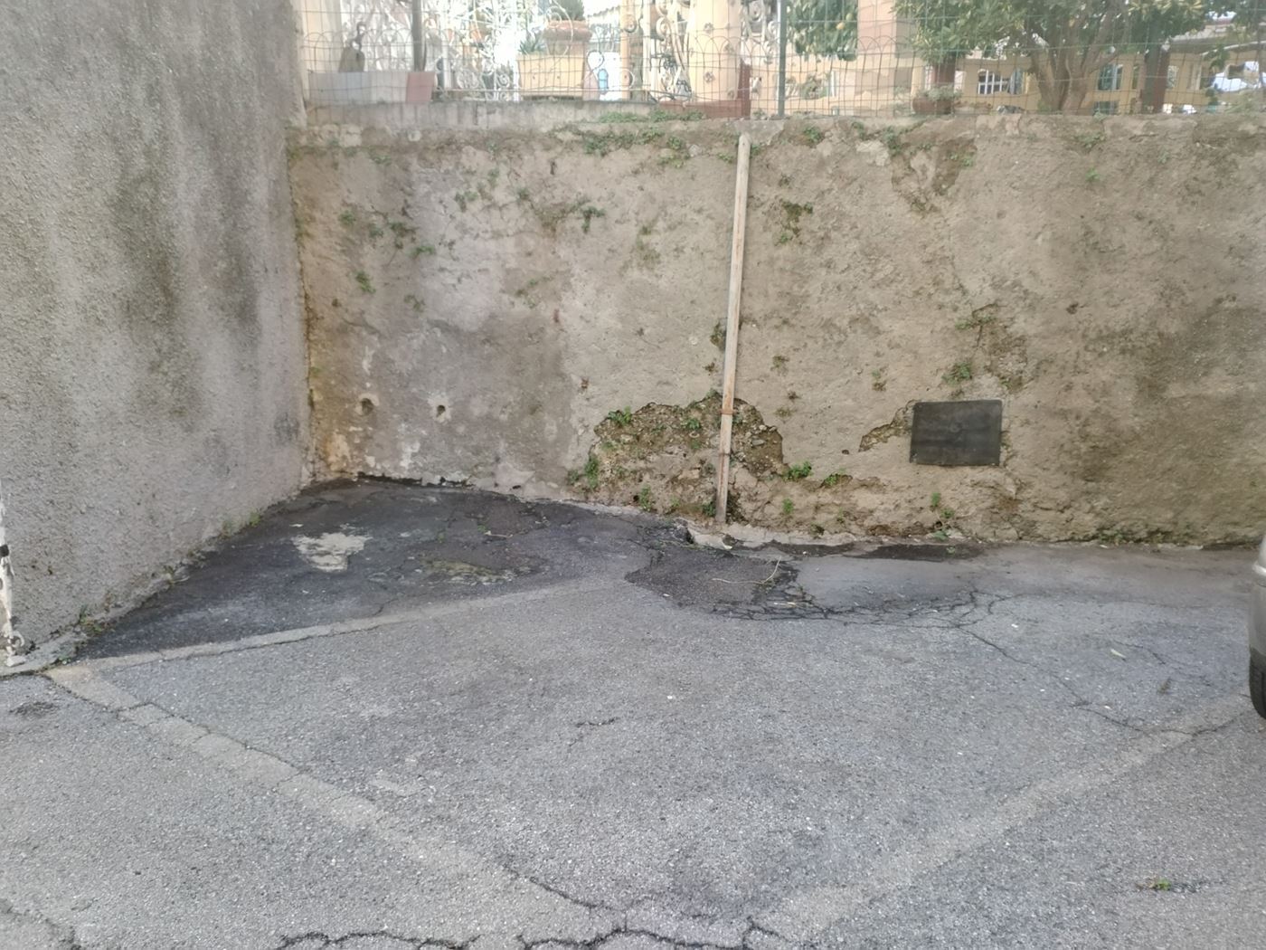 Posto Auto Scoperto Vendita Genova VIA SAPELLO PRA CENTRO