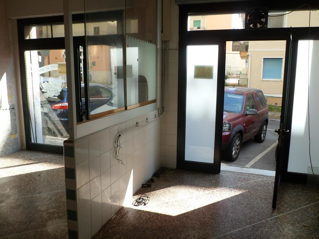 Locale Commerciale Vendita Genova VIA MURTOLA 16R pra centro