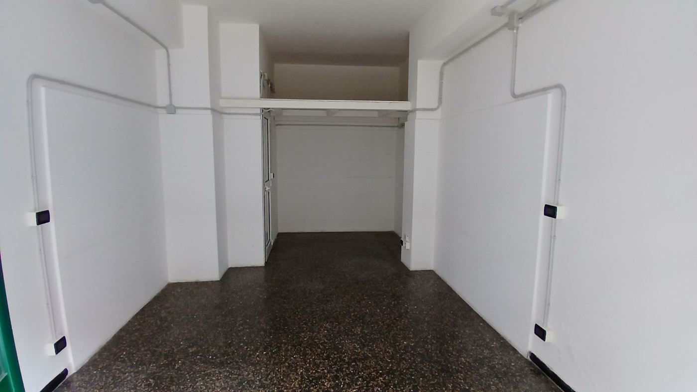 Locale Commerciale Vendita Genova via della maona 13r Pegli centro