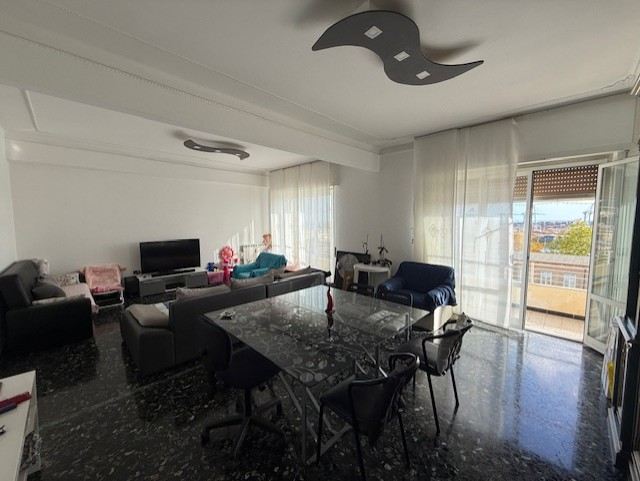 Appartamento Vendita Genova SALITA CAPPELLONI 7 PRA CENTRO