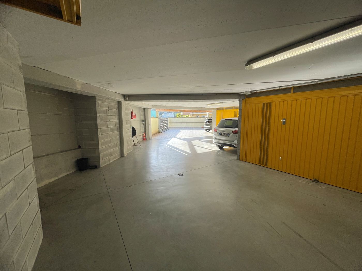 Box / Garage Vendita Genova via varenna 222r varenna