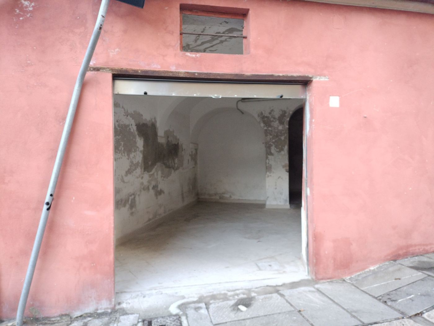 Box / Garage Vendita Genova PIAZZA LAURA 3R pra centro