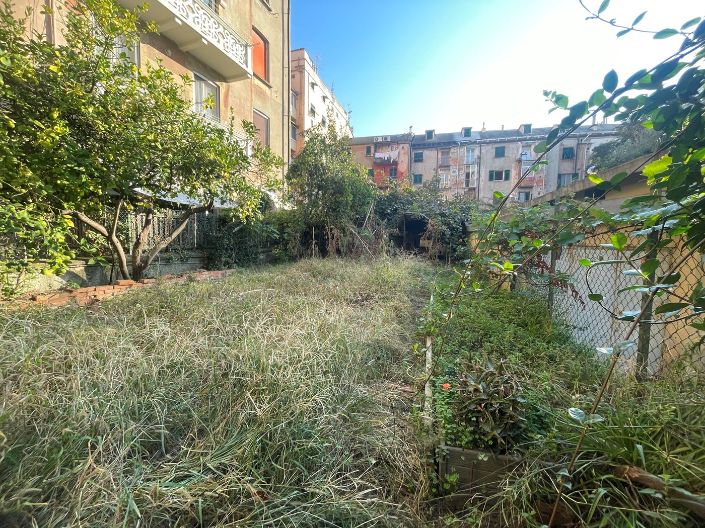 Varie Vendita Genova VIA SABOTINO Pegli centro
